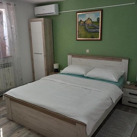 Guesthouse Mario Korenica Buitenkant foto