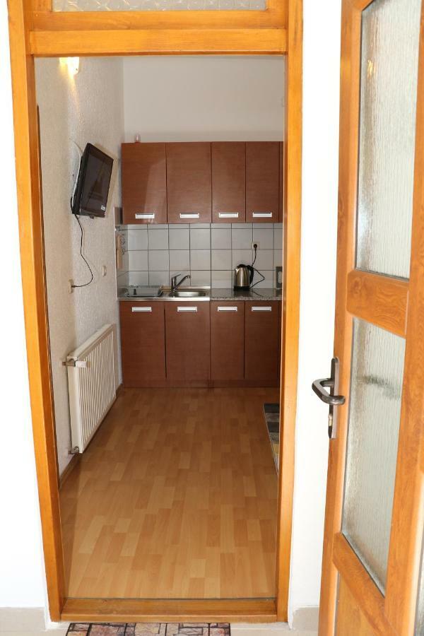 Guesthouse Mario Korenica Buitenkant foto